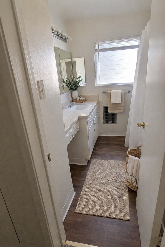 11811 Beverly - Photo 5 of 5