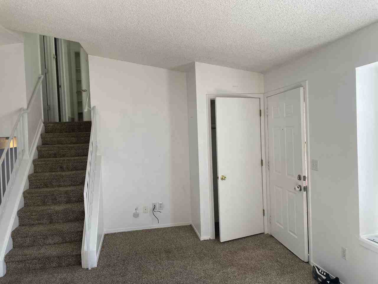 8421 Blazing Star Pl - Photo 5 of 21