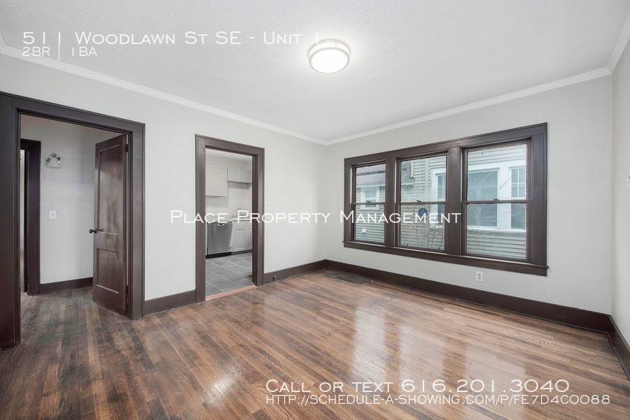 511 Woodlawn St Se #1 - Photo 6 of 23