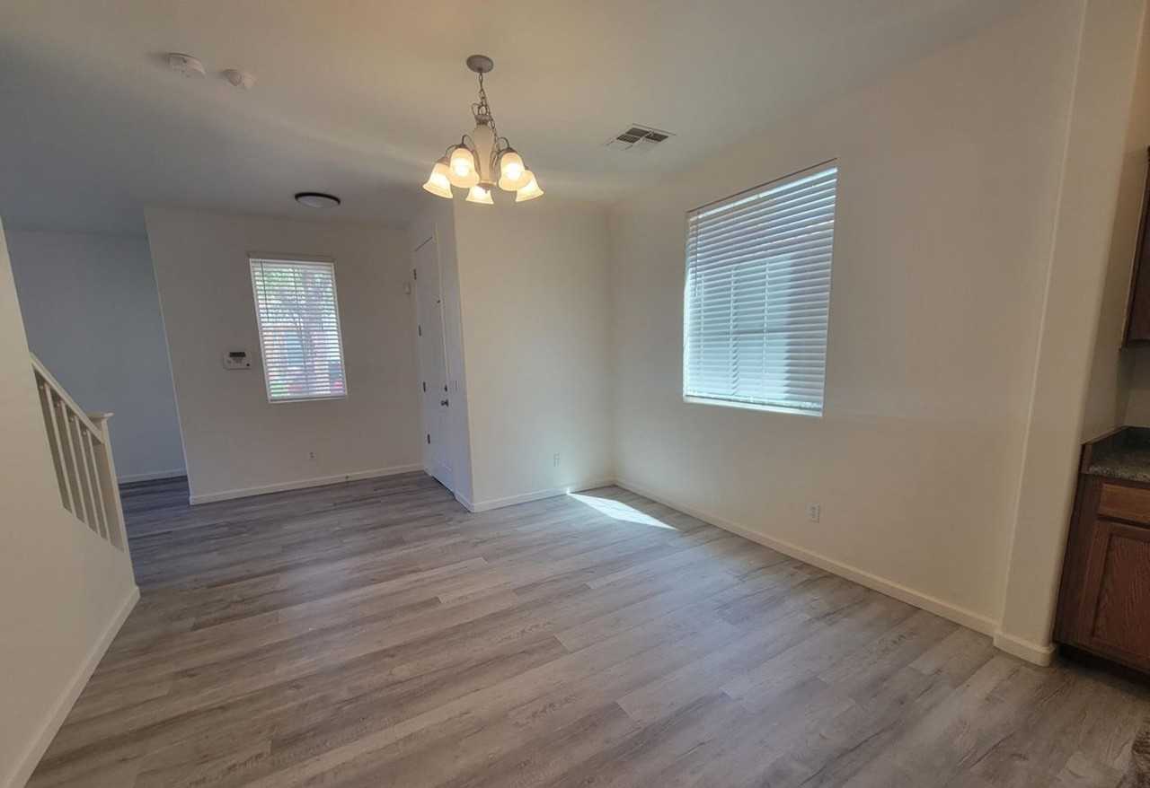 7226 S 48th Gln - Photo 7 of 15