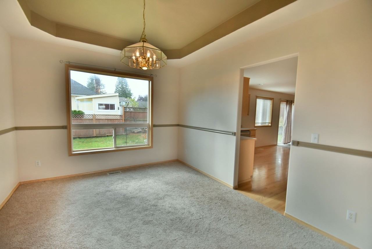 3412 95th Pl Se - Photo 6 of 22