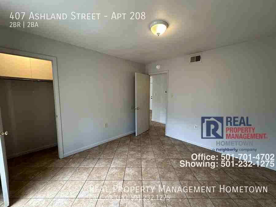 407 Ashland St #208 - Photo 7 of 13