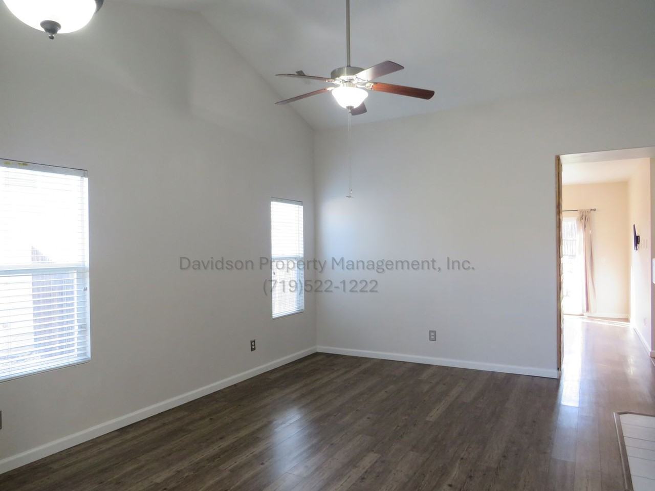 4406 E Anvil Dr - Photo 2 of 14