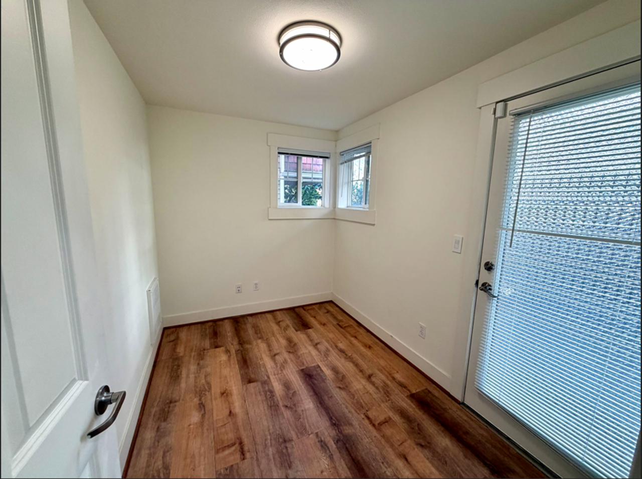 517 N 39th St - Photo 3 of 22