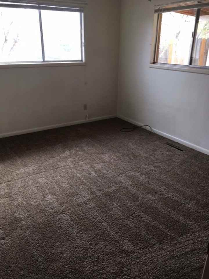 1903 Oakwood Dr - Photo 7 of 12