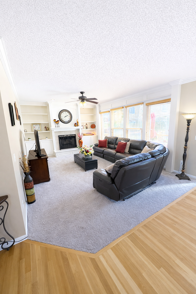 18981 W 118th St - Photo 3 of 25