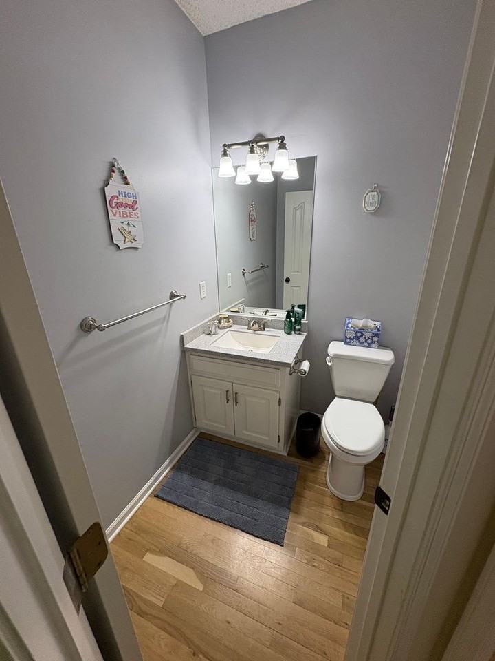 18981 W 118th St - Photo 7 of 25