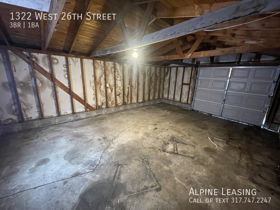 1322 W 26th St - Photo 7 of 7