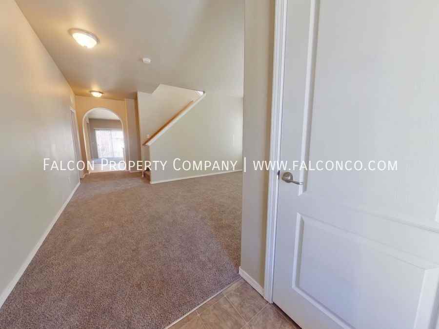 6603 Thistlewood St - Photo 2 of 24