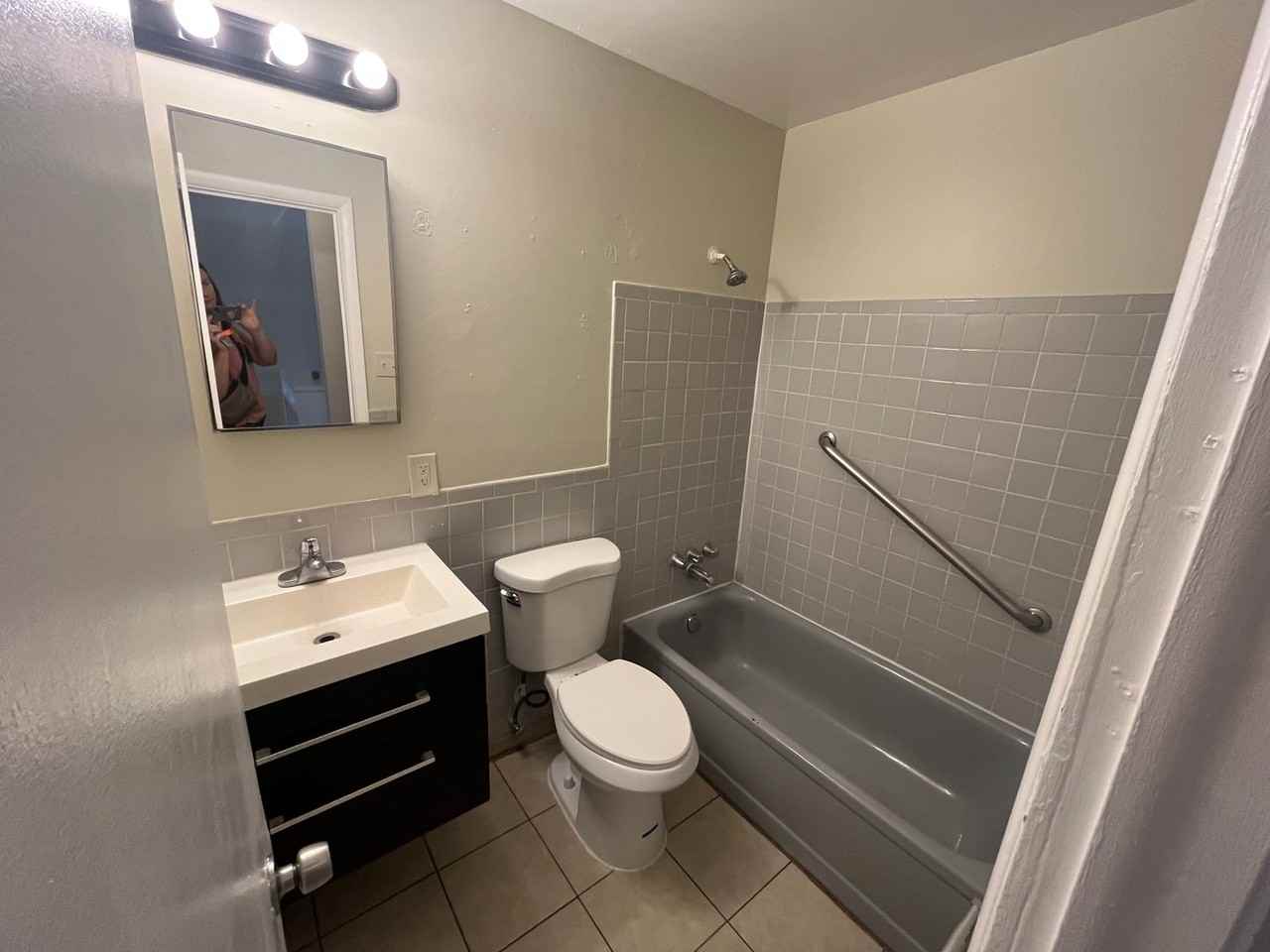 1755 N Chester Street - Photo 4 of 19