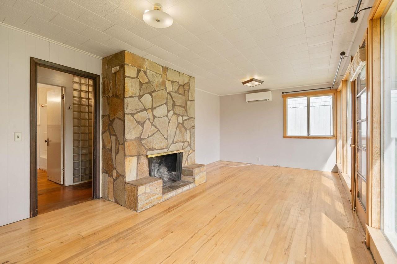 33360 Ferry St - Photo 2 of 46