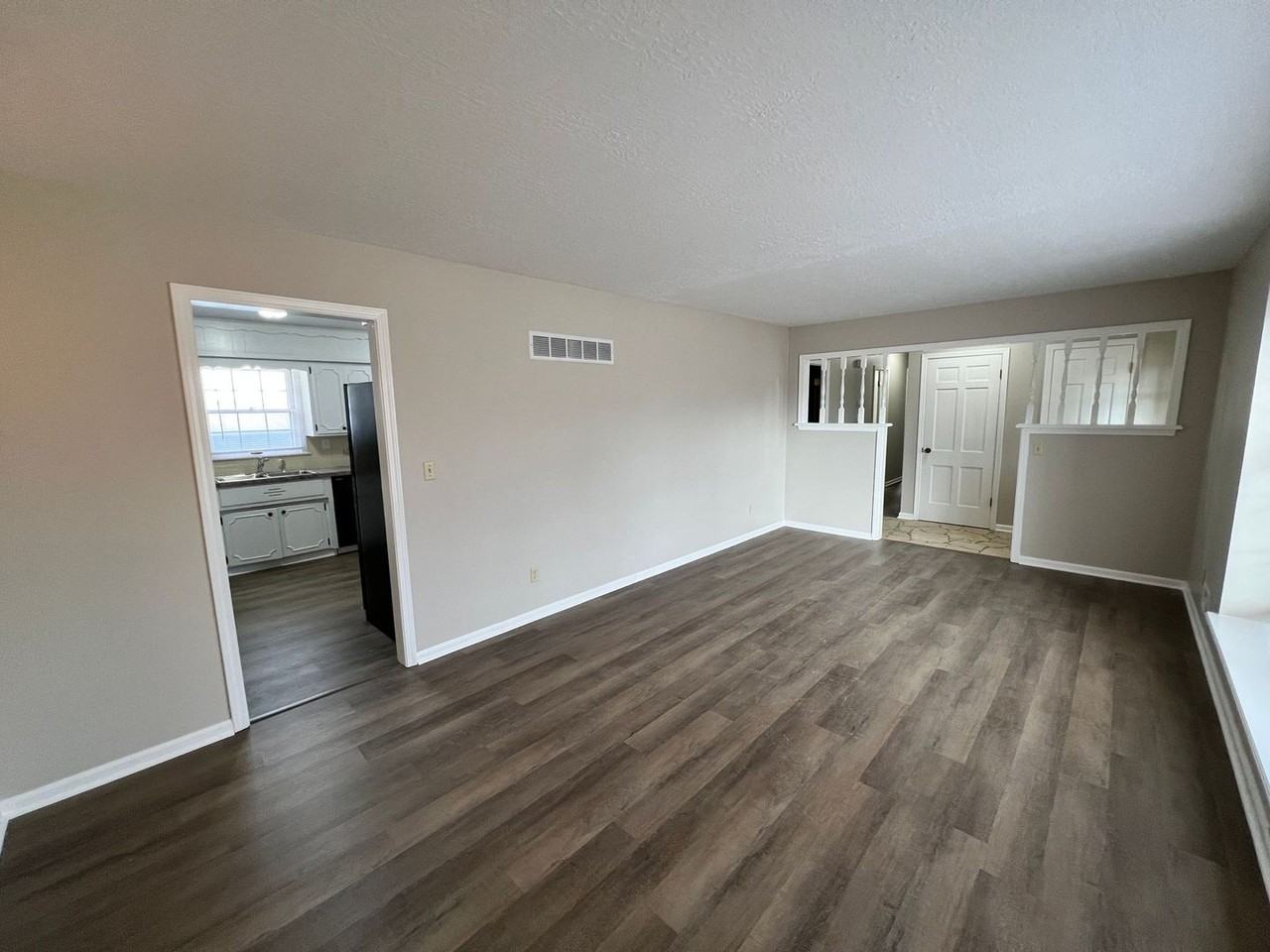 14413 E Covington Rd - Photo 4 of 19