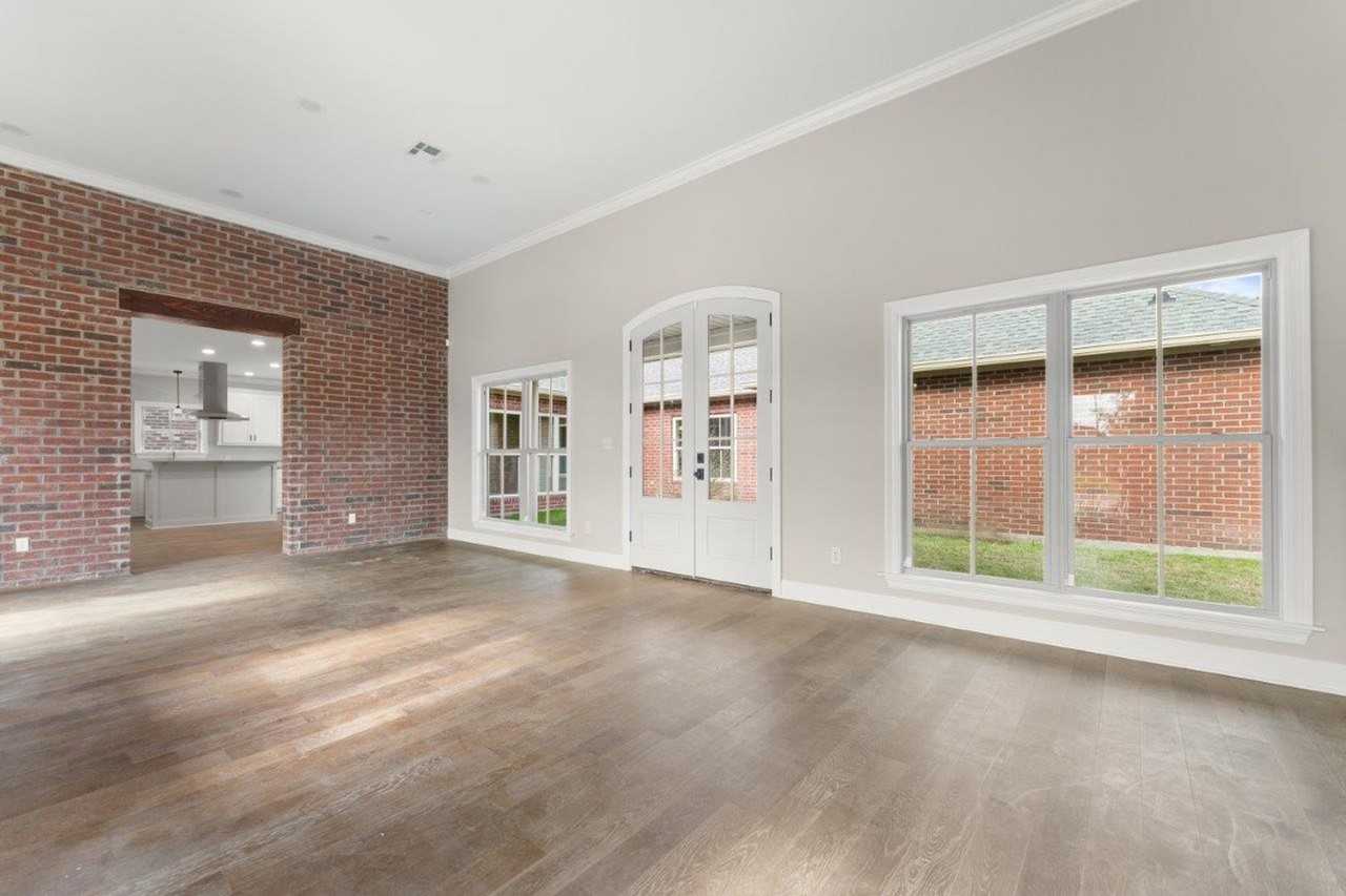 4150 Primrose Dr - Photo 6 of 28