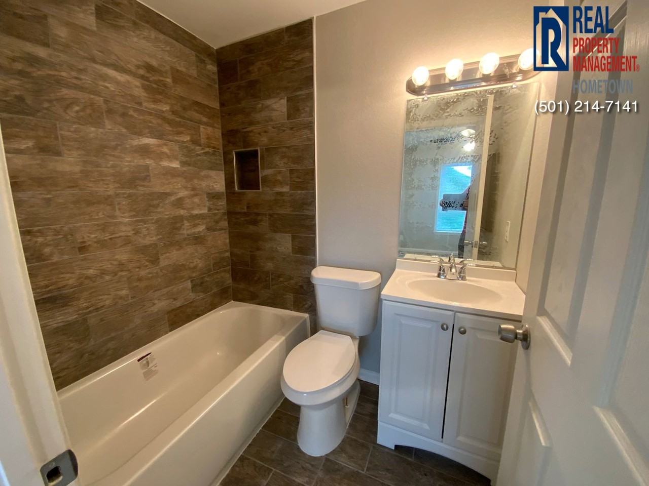 609 S 2nd St - Photo 7 of 19