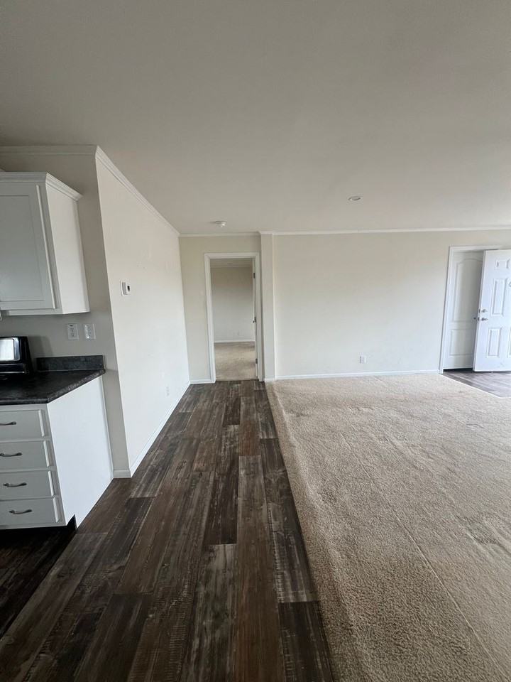 7007 Iron Siding Dr - Photo 5 of 21