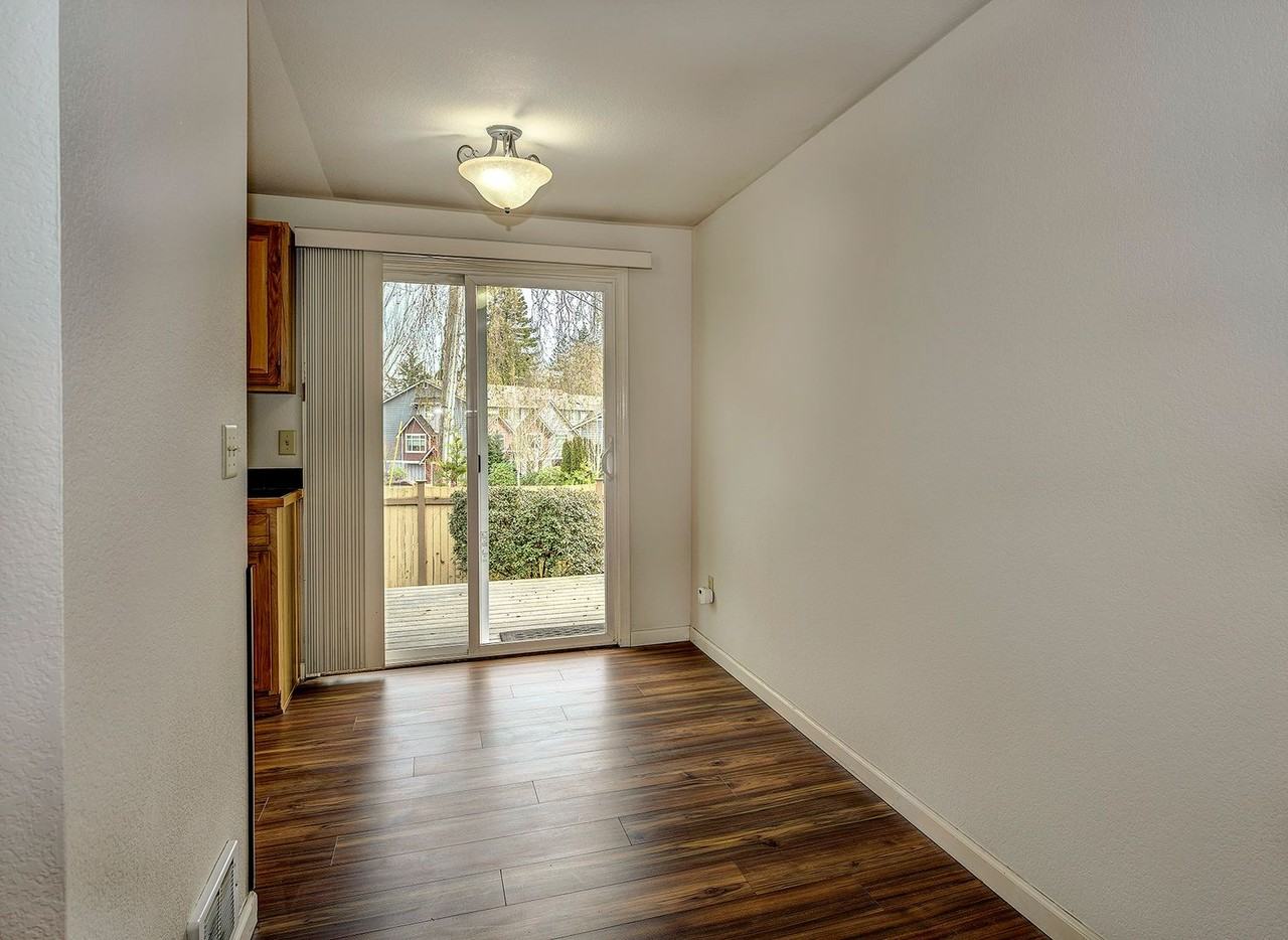 20103 Birch Way #B - Photo 5 of 14