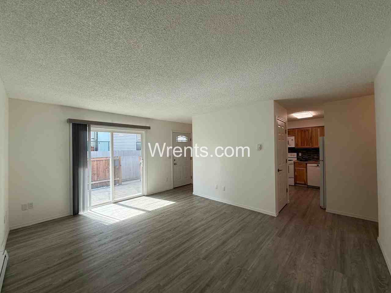 6014 N Atlantic St - Photo 4 of 11