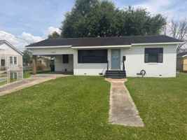 featured image of 1207 Robert St