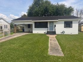 1207 Robert St - Photo 1 of 1