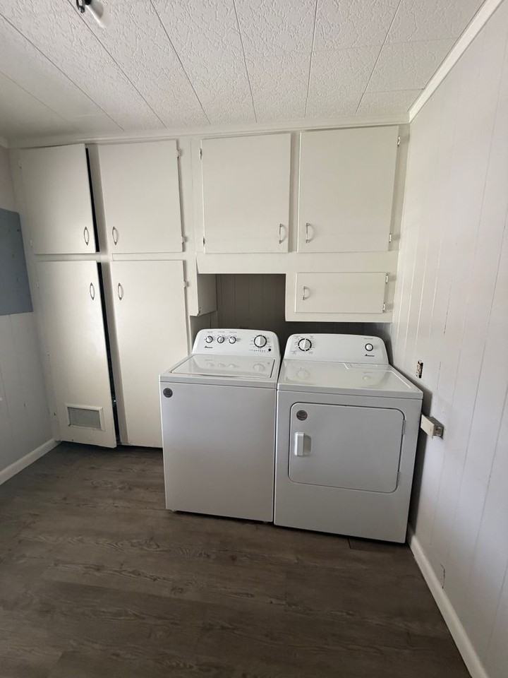 1207 Robert St - Photo 4 of 8