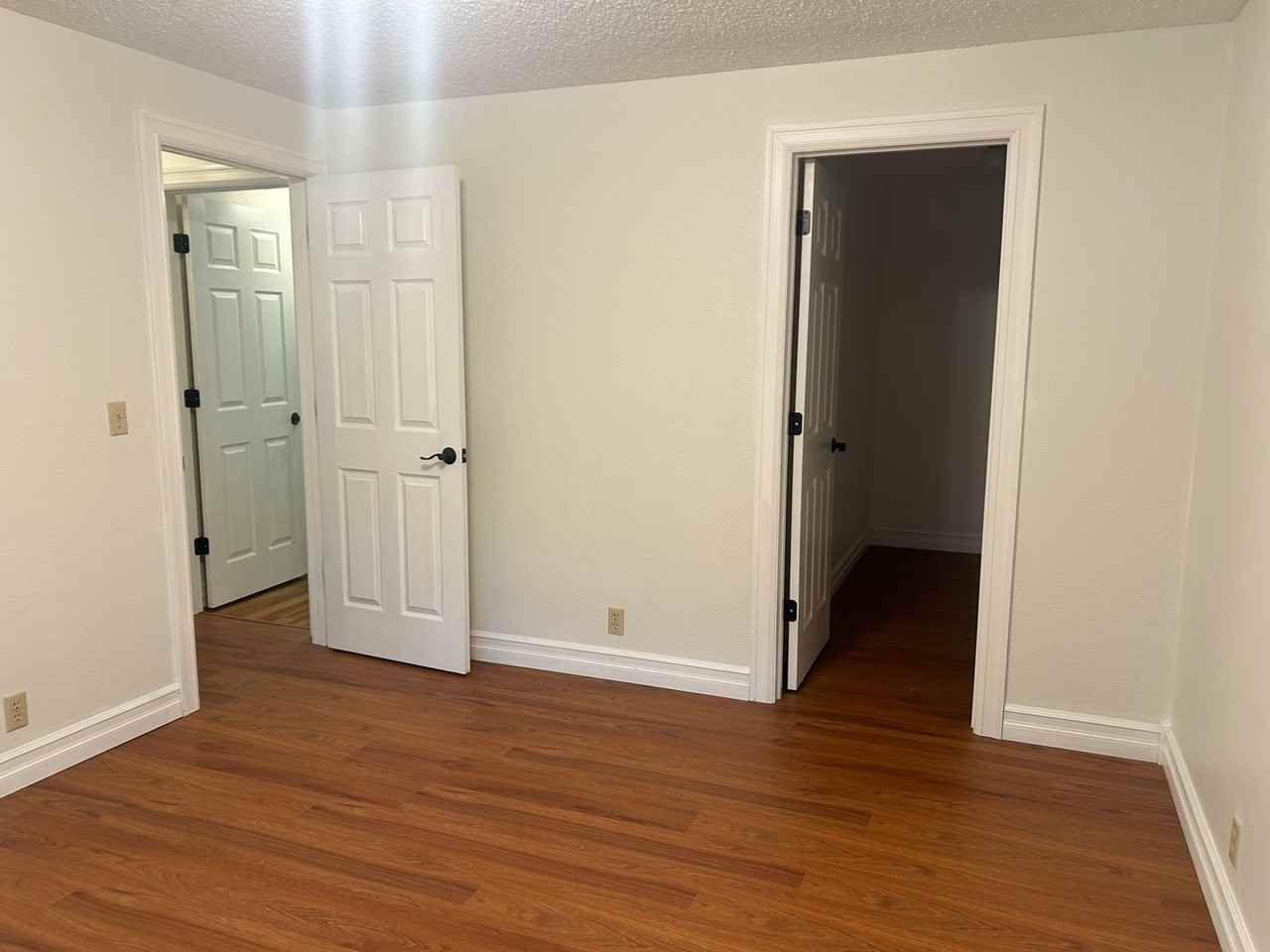 1451 Oriental Ave - Photo 7 of 26