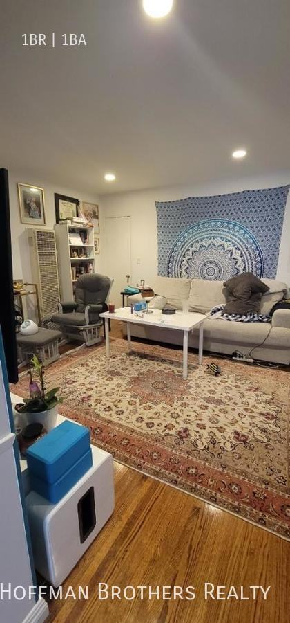 1217 S Sherbourne Dr #5 - Photo 2 of 8