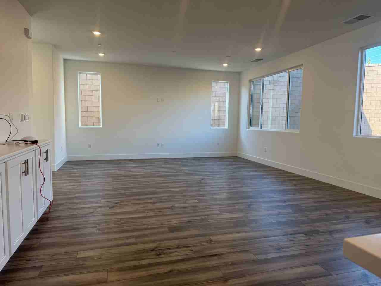 3464 Hampton Dr - Photo 4 of 25