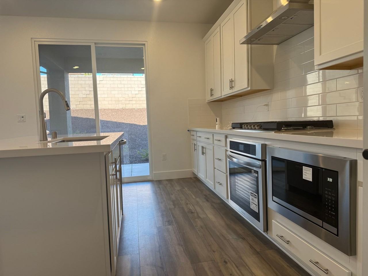 3464 Hampton Dr - Photo 6 of 25