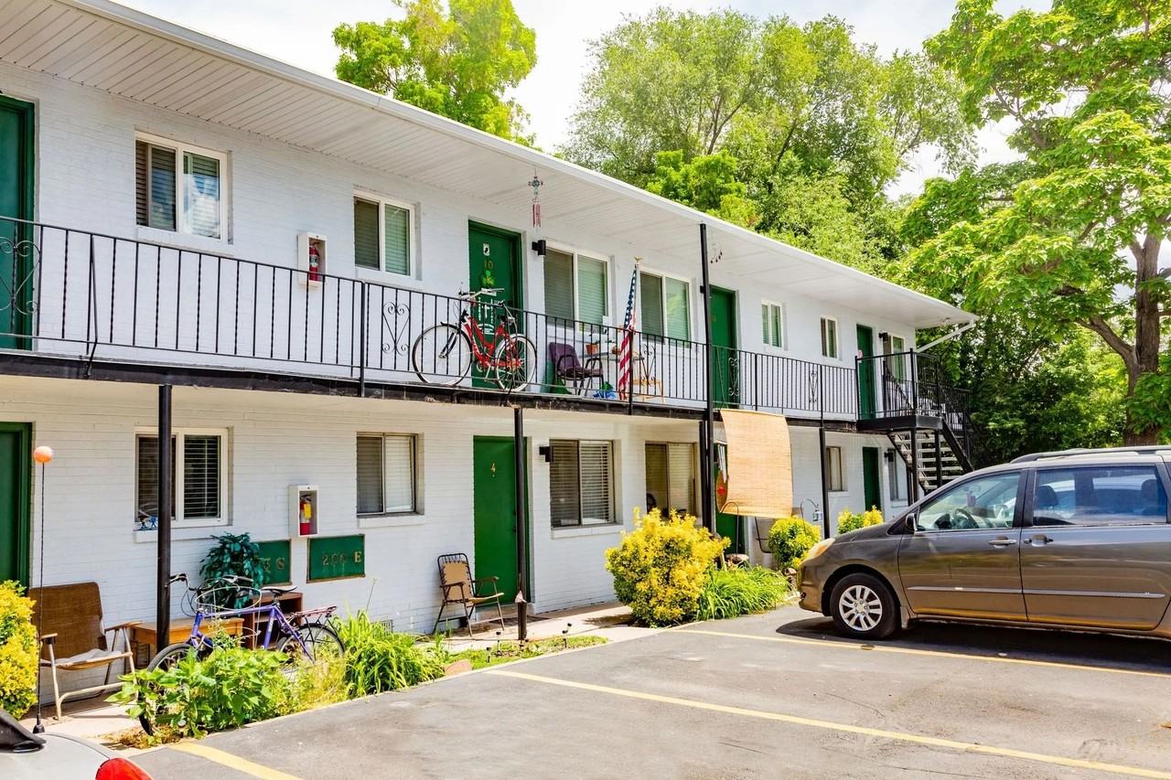 Mesa Verde - Photo 6 of 7