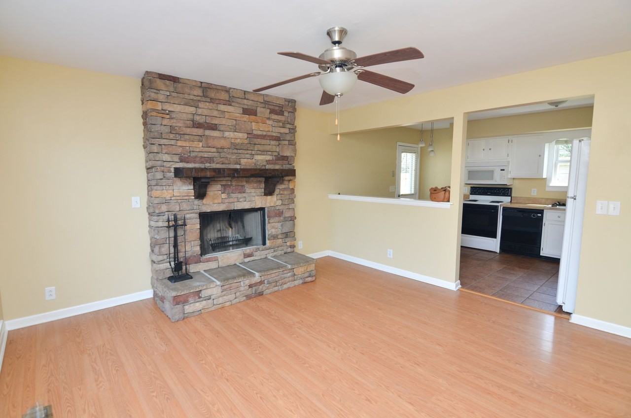 4924 Teton Dr - Photo 3 of 16