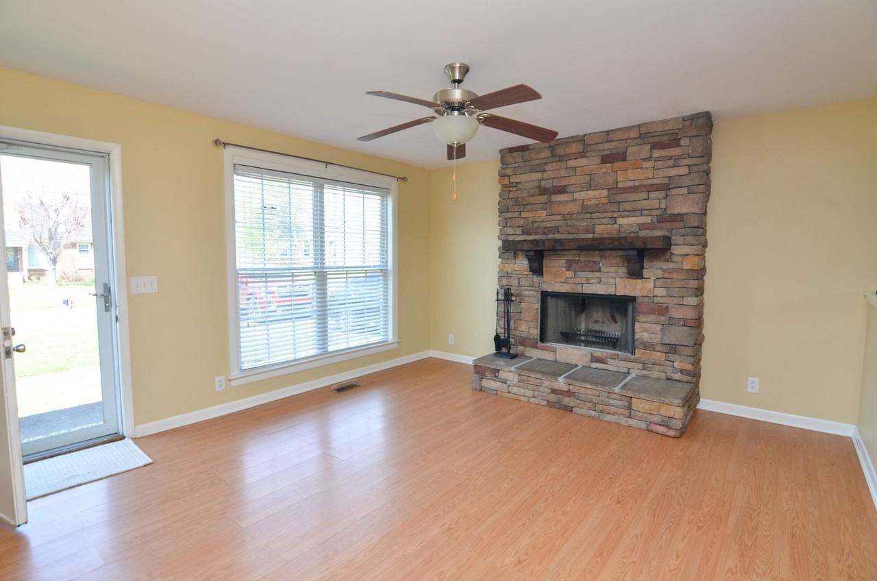 4924 Teton Dr - Photo 4 of 16