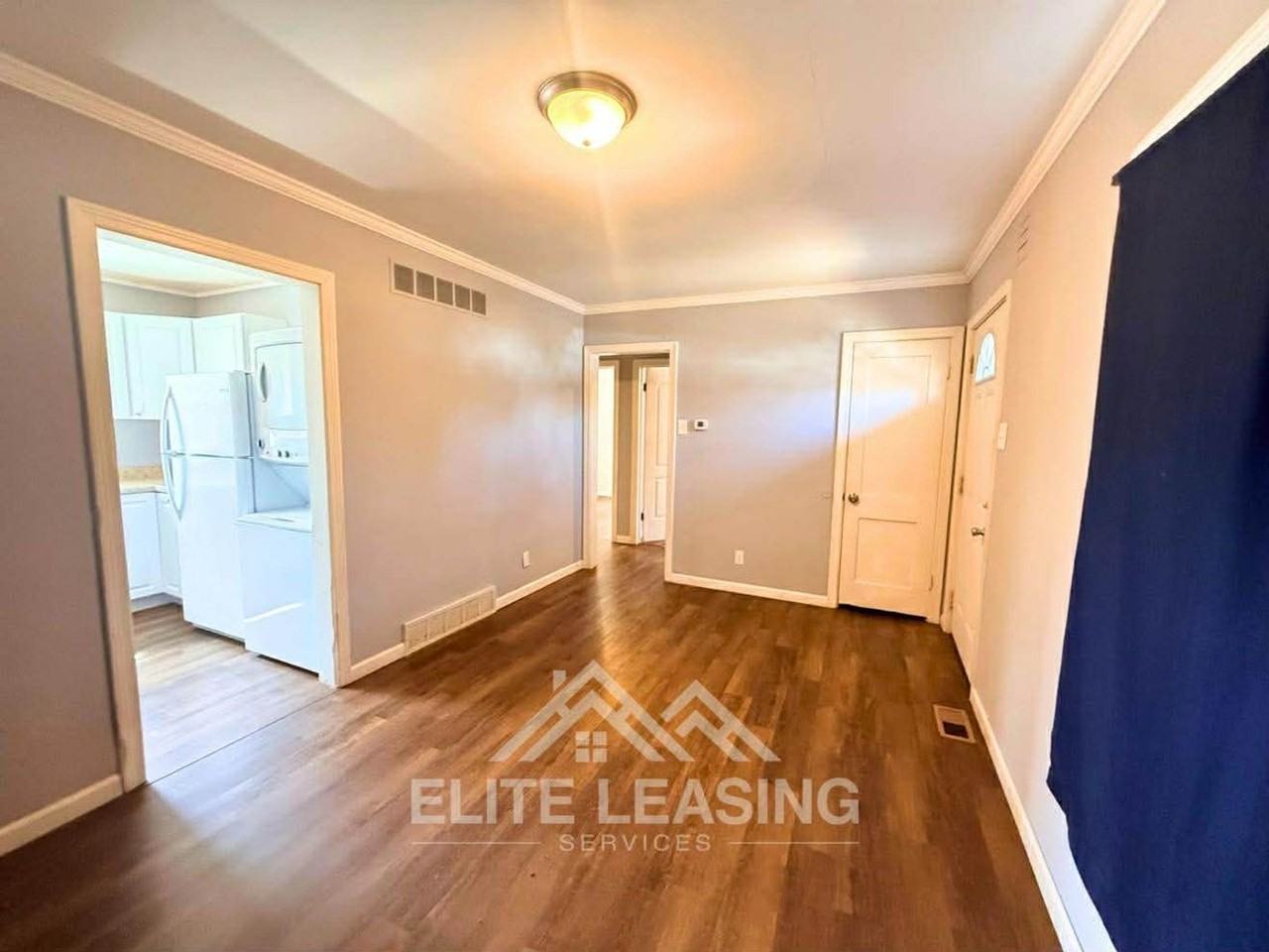 113 Sw Hillside Ave - Photo 2 of 6