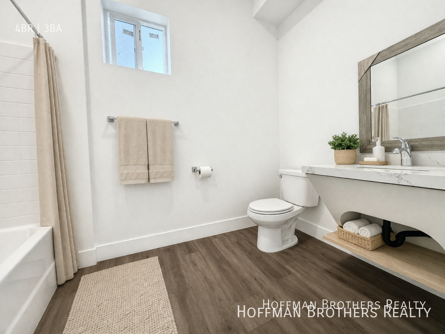 6905 Ben Ave #102 - Photo 7 of 9