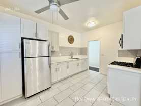 960 S Ardmore Ave #2 - Photo 1 of 1