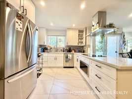 featured image of 1102 11th St #308