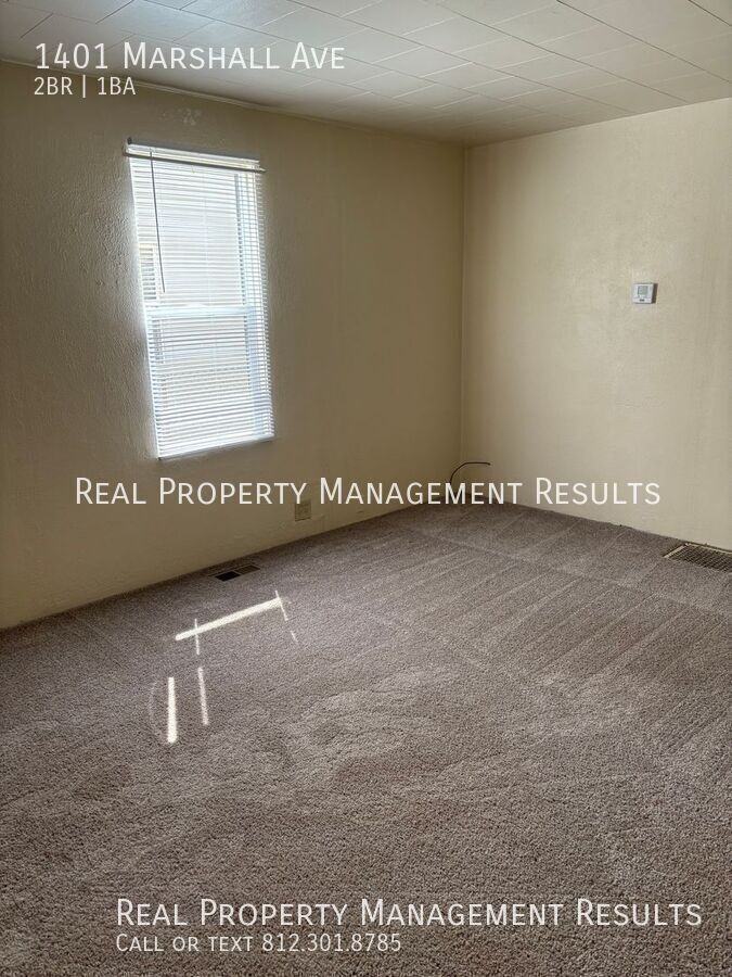 1401 Marshall Ave - Photo 3 of 13