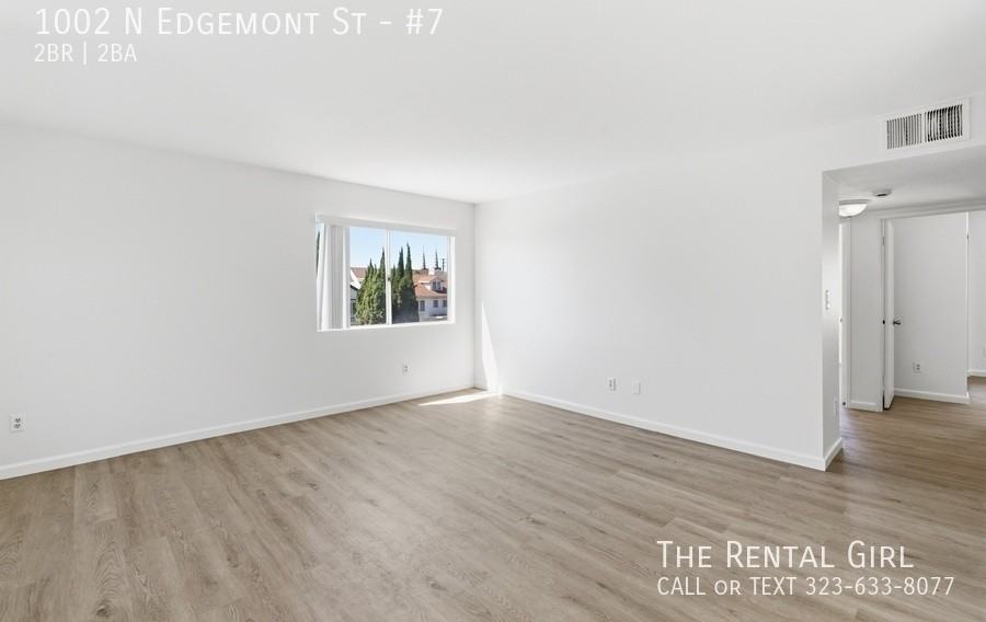 1002 N Edgemont St #7 - Photo 3 of 23