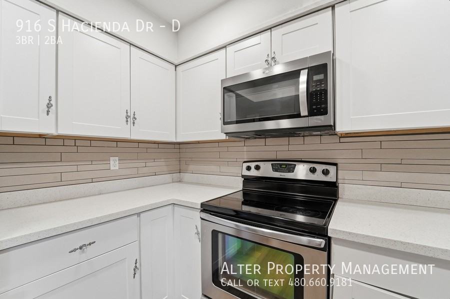 916 S Hacienda Dr #D - Photo 6 of 22