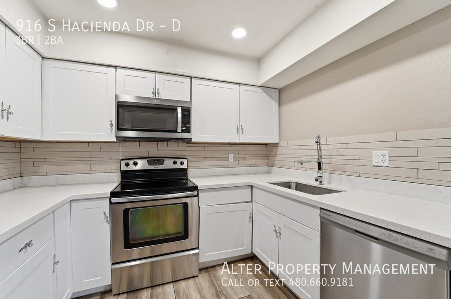 916 S Hacienda Dr #D - Photo 7 of 22