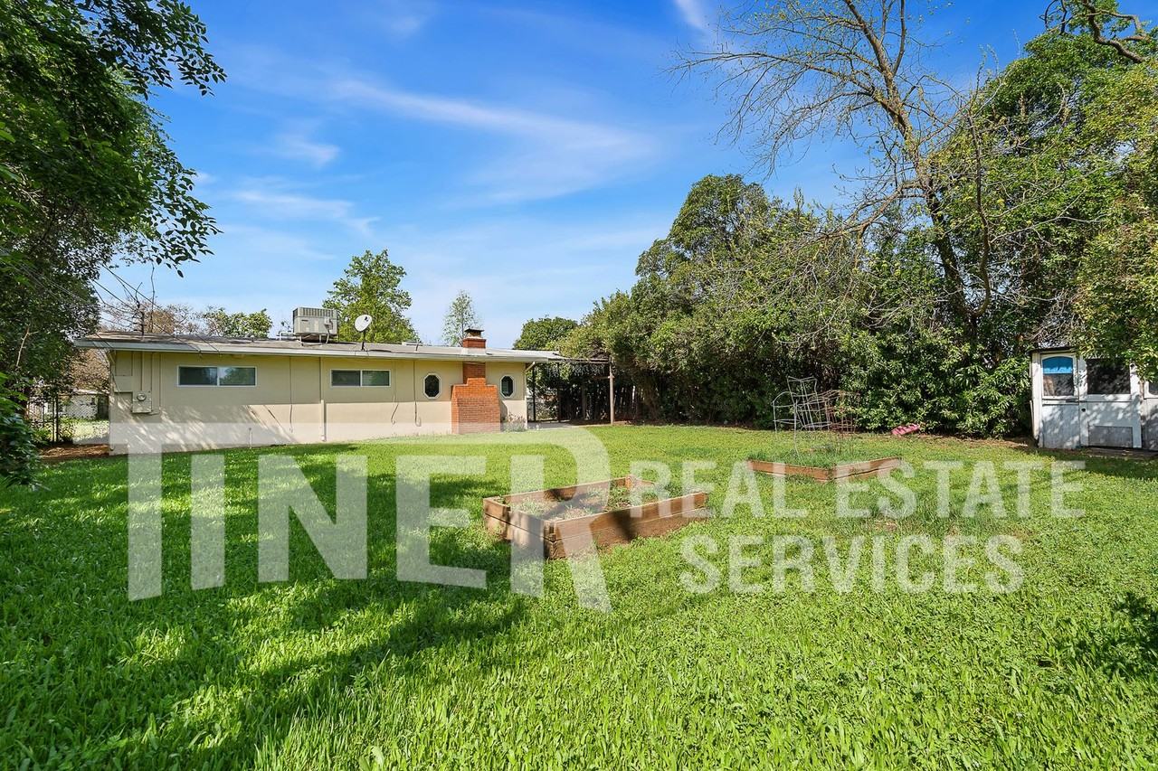 3604 Winston Way - Photo 4 of 27