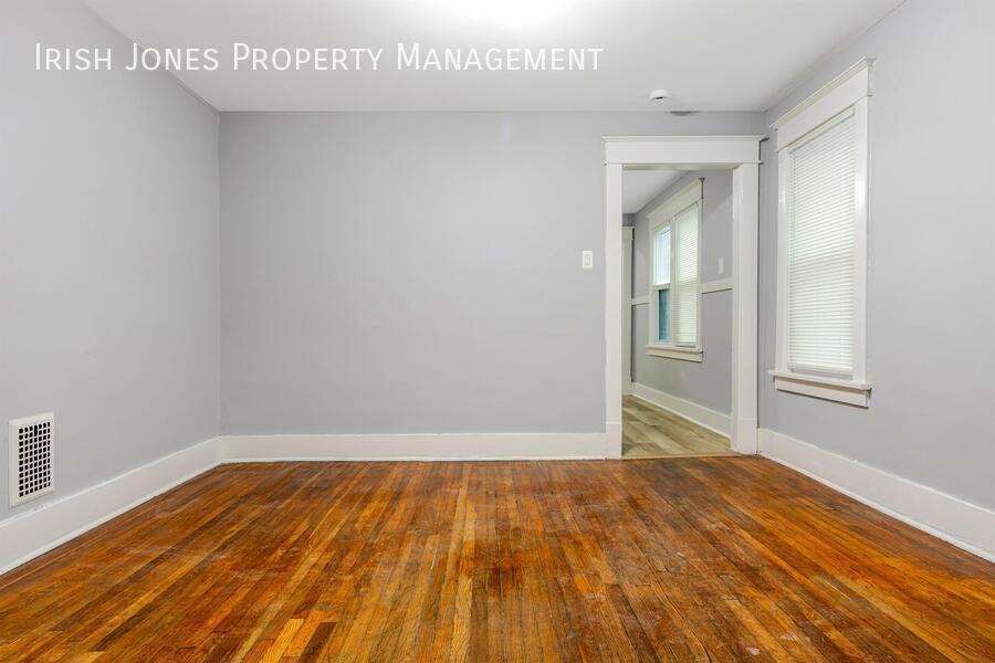 239 Crowley Ave #1 - Photo 6 of 15