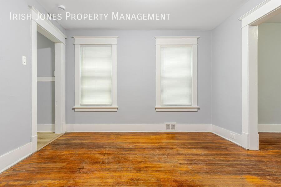 239 Crowley Ave #1 - Photo 7 of 15