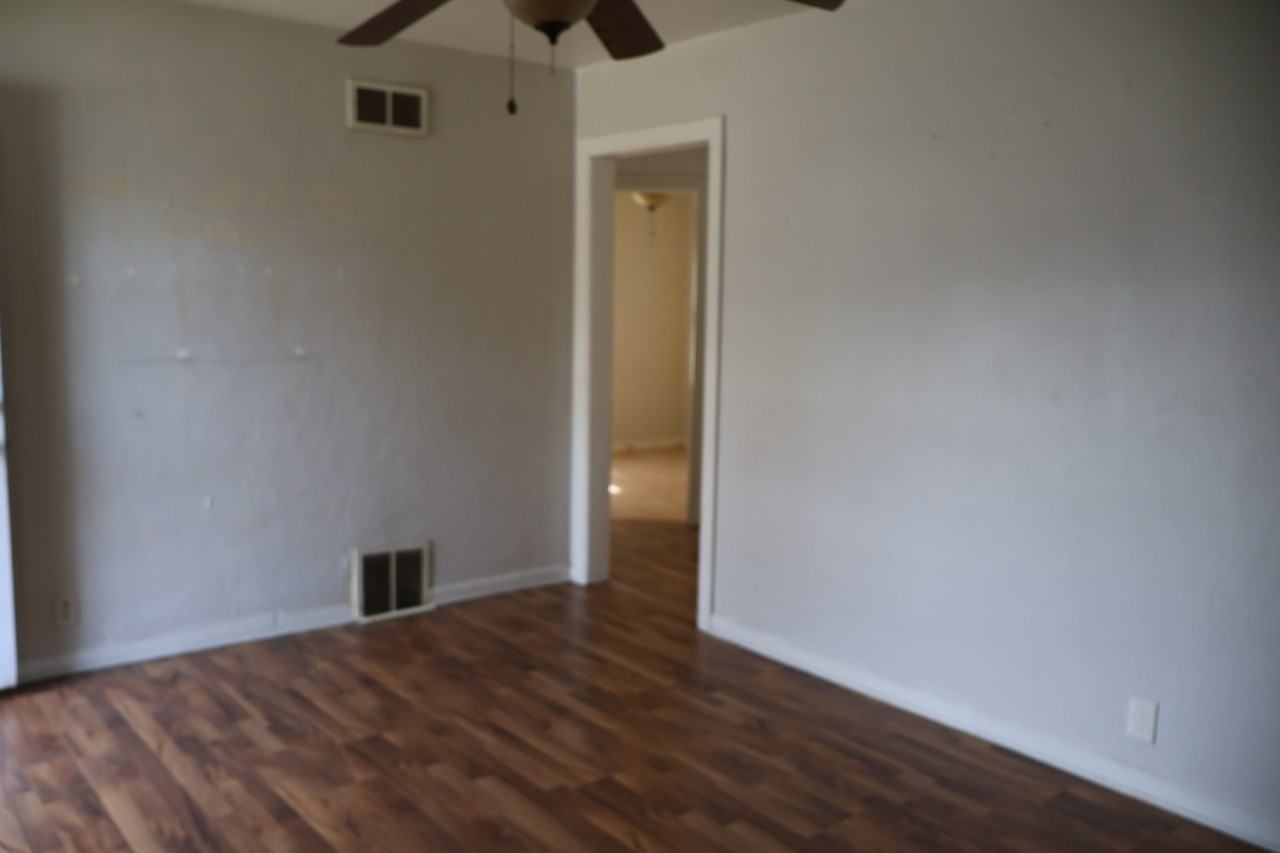 2572 Van Buren Pl #1 - Photo 2 of 6