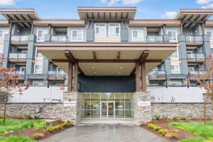 featured image of 9450 The Robson #1