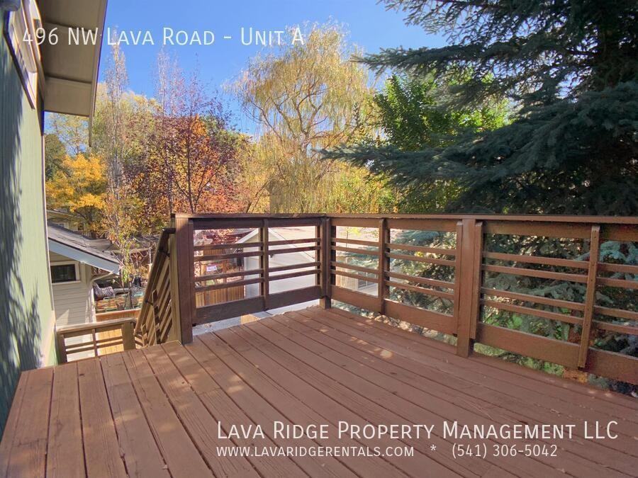 496 Nw Lava Rd #A - Photo 7 of 18