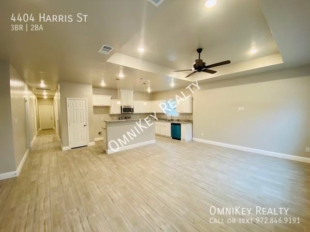 4404 Harris St - Photo 2 of 22