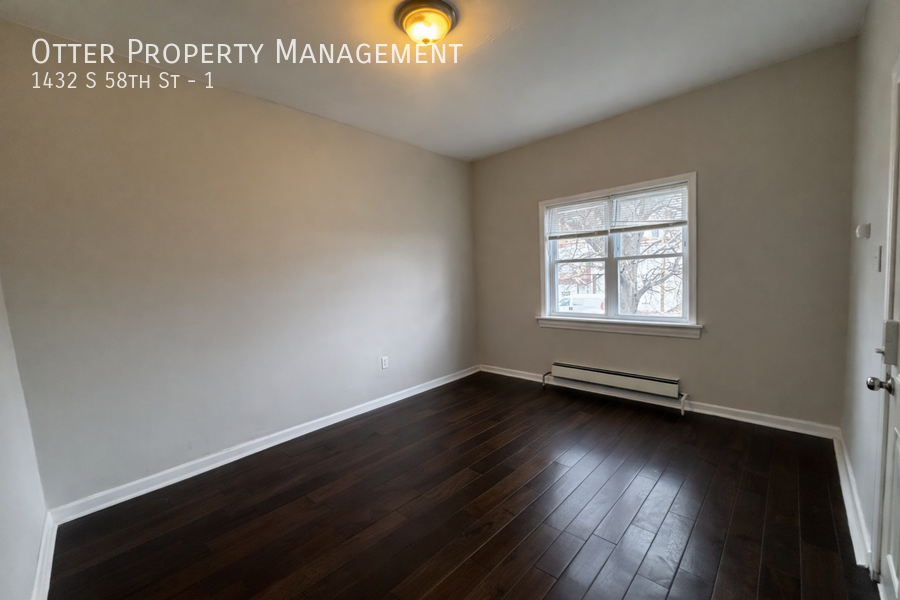 1432 S 58th St #1 - Photo 6 of 19