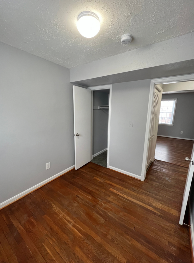 2008 Fort Davis St Se #302 - Photo 3 of 14