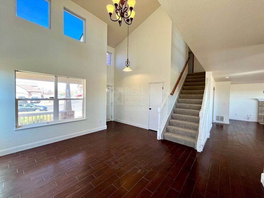 3121 Poughkeepsie Dr - Photo 2 of 26