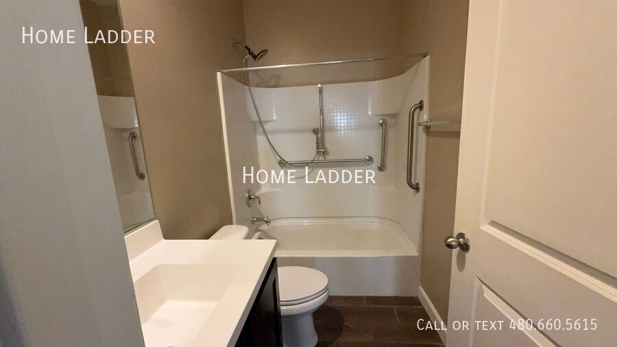 14844 N 171st Dr - Photo 7 of 23